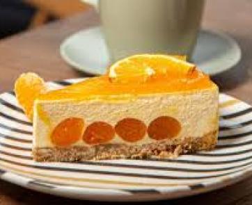 Torta de iogurte com laranja Canva
